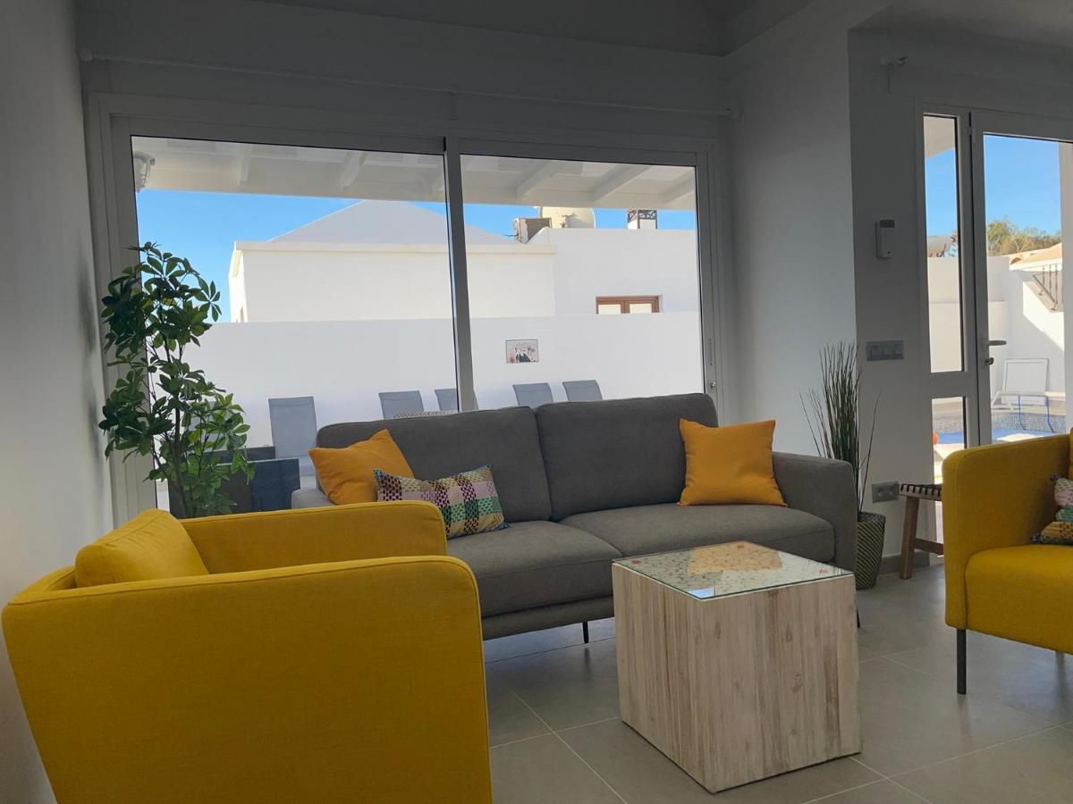 Villa Luisa Puerto Del Carmen プエルト・デル・カルメン エクステリア 写真